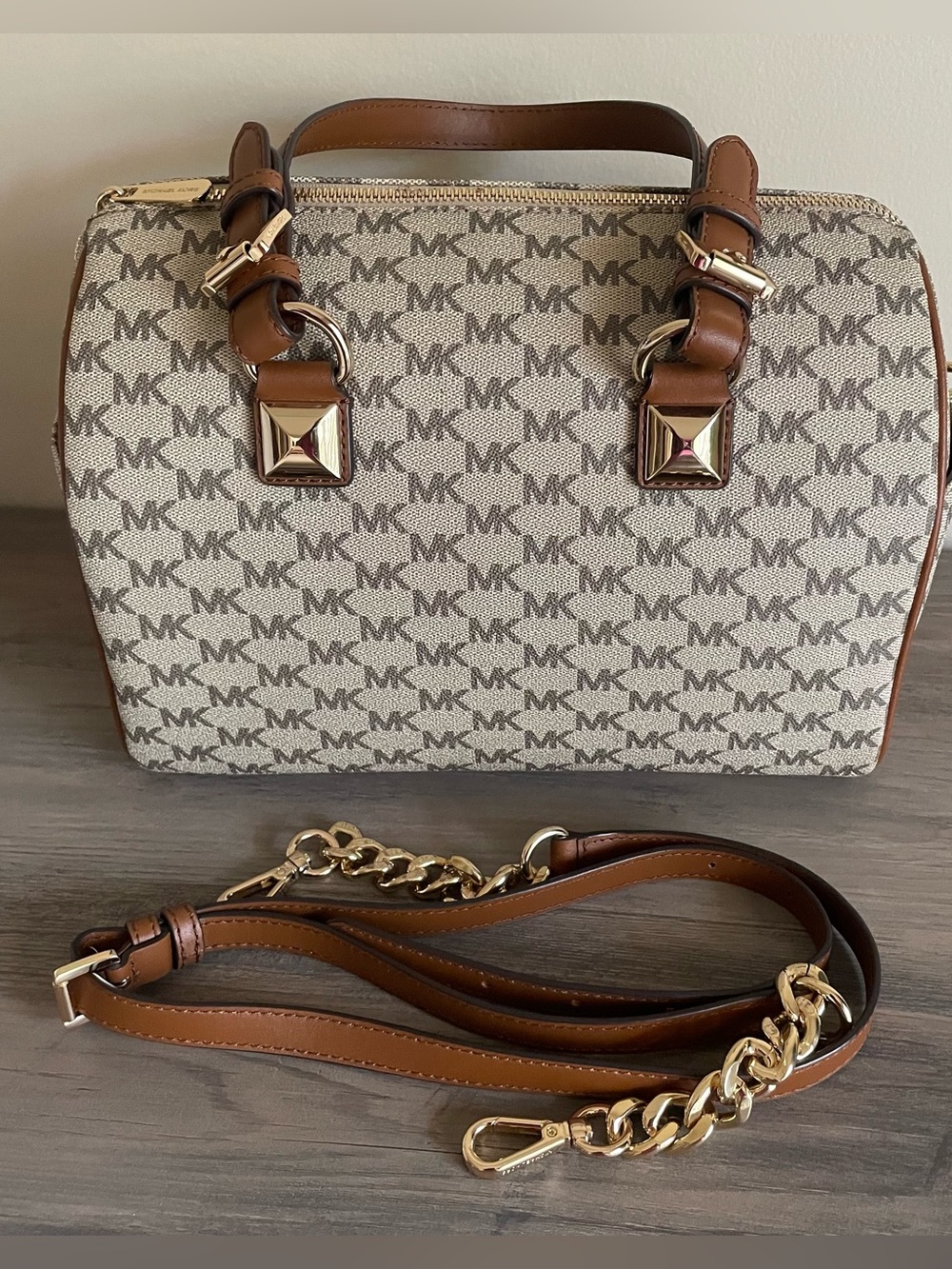 Michael Kors Grayson Medium Signature Logo Duffle Satchel Crossbody Brown Tan